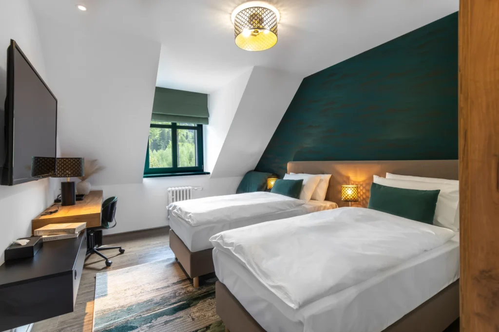 Podkrovní pokoj Suite Twin – Hotel Ráztoka
