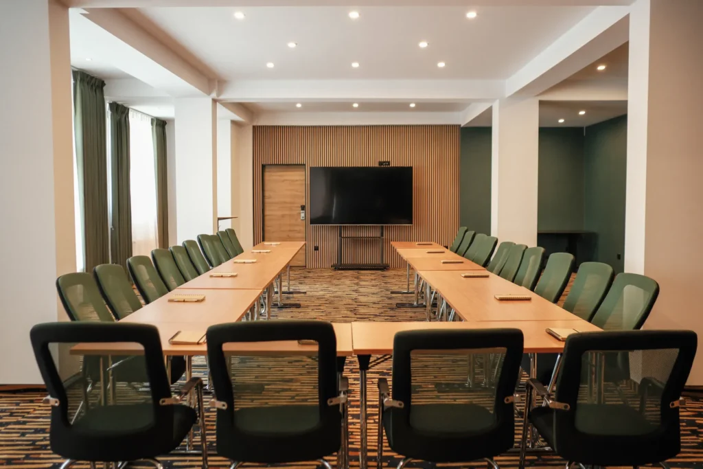 Kongresový sál s konferenčním uspořádáním – Hotel Ráztoka