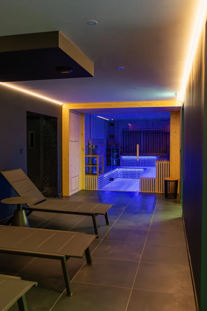 Vstup do saunového světa ve wellness – Hotel Ráztoka