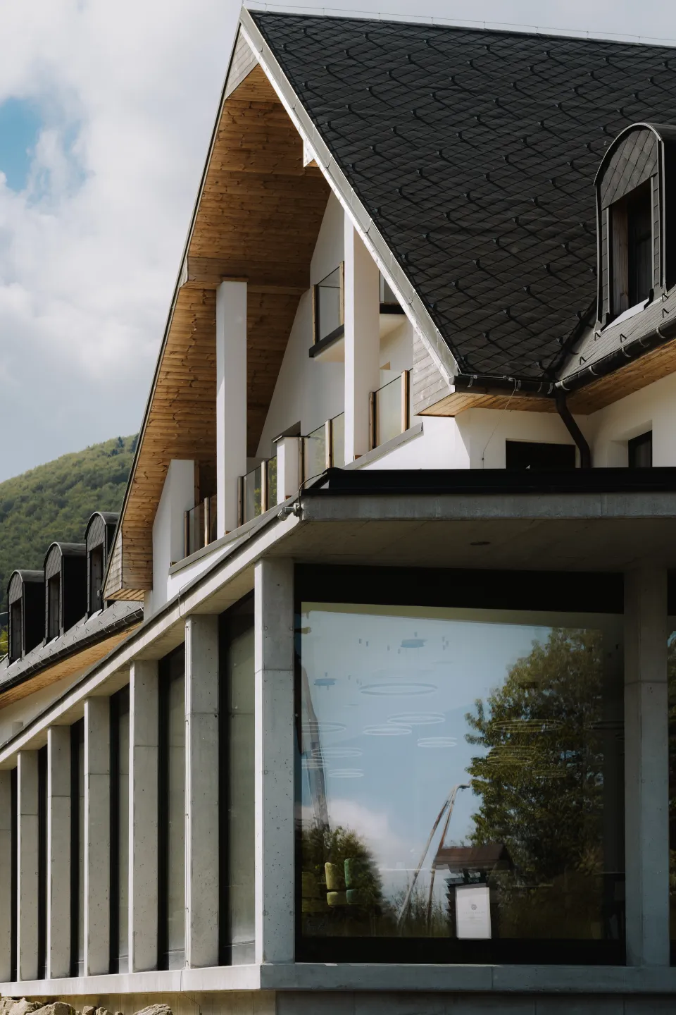 Hotel Ráztoka**** v Trojanovicích pod Pustevnami – exteriér